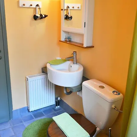 Guest house Neion